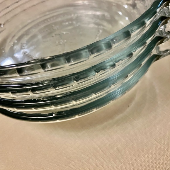 ANCHOR HOCKING  6" PIE 4 MINI PIE PLATES  CLEAR  FLUTED HANDLED CLEAR BAKEWARE - Picture 6 of 8